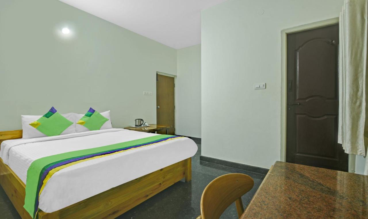 Treebo Trend Karan Residency Hotel Mysore Esterno foto