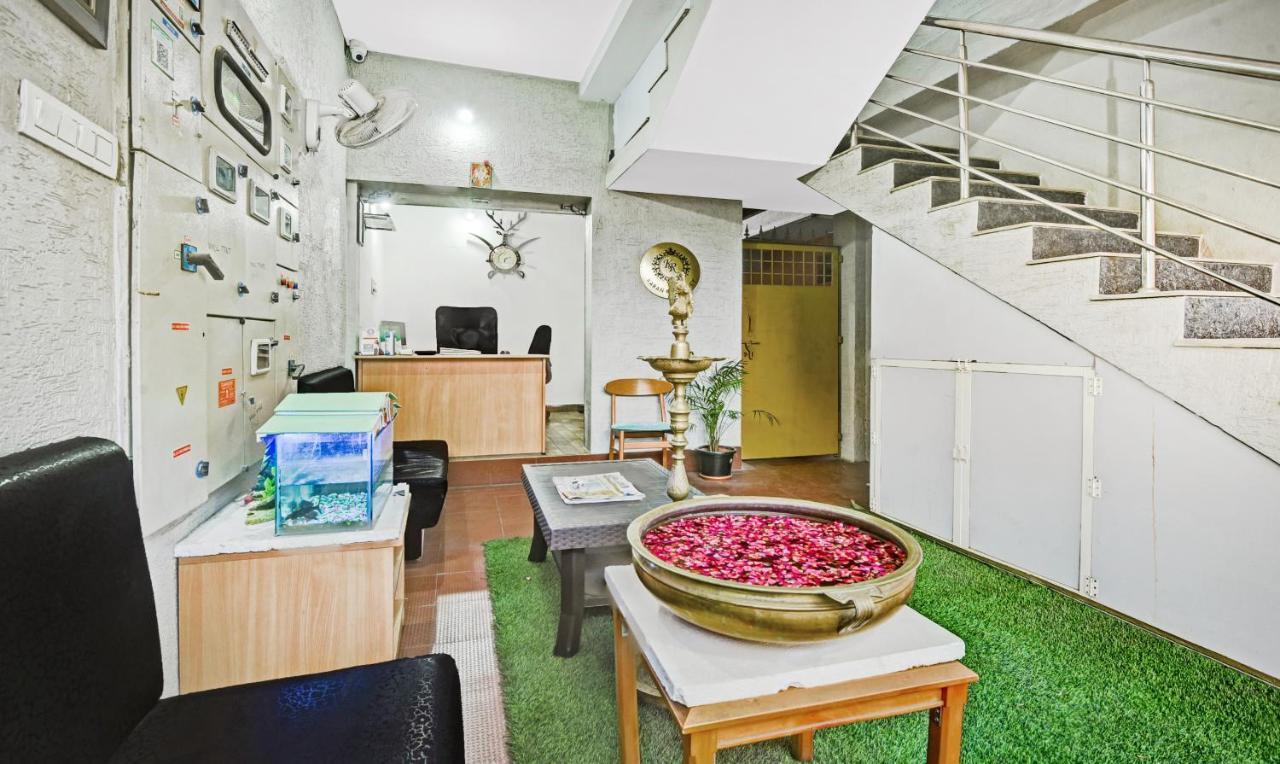 Treebo Trend Karan Residency Hotel Mysore Esterno foto