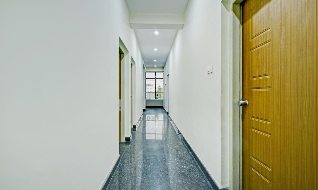 Treebo Trend Karan Residency Hotel Mysore Esterno foto